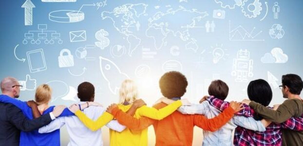 السعادة والمجتمع